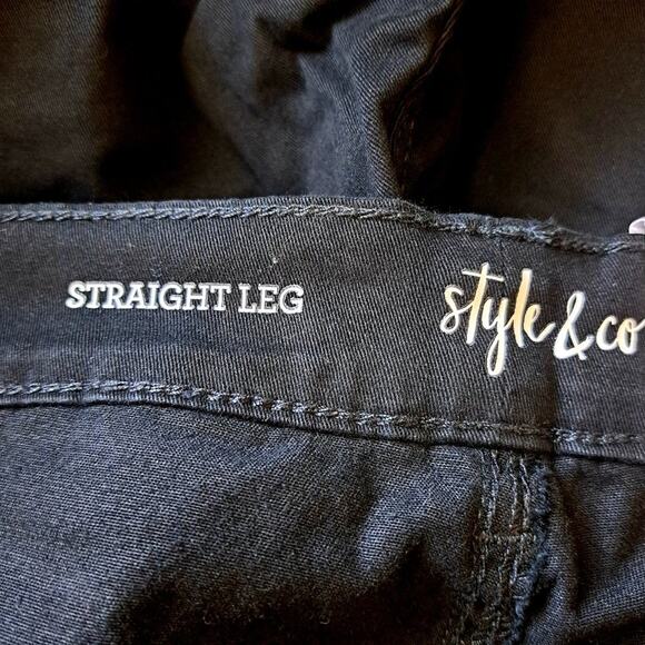 Style & Co Straight Leg Mid Rise Jeans - Picture 7 of 9